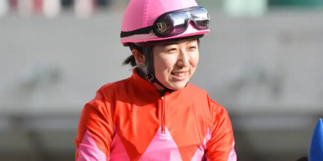 JRA】女性騎手4人初競演！今村聖奈騎手のヒノクニが勝利 | 競馬ヘッド